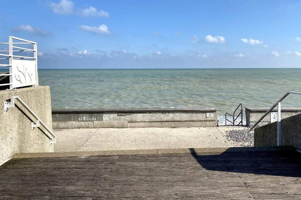 L'Appartement De La Place Saint-Valery-en-Caux Eksteriør bilde