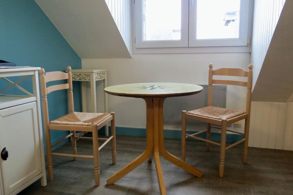 L'Appartement De La Place Saint-Valery-en-Caux Eksteriør bilde